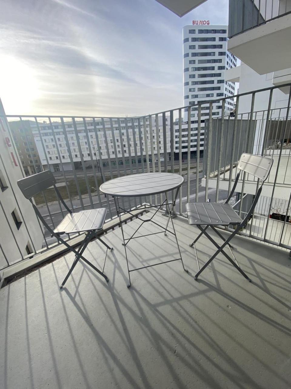 Decorous Cozy City View Suite Виена Екстериор снимка