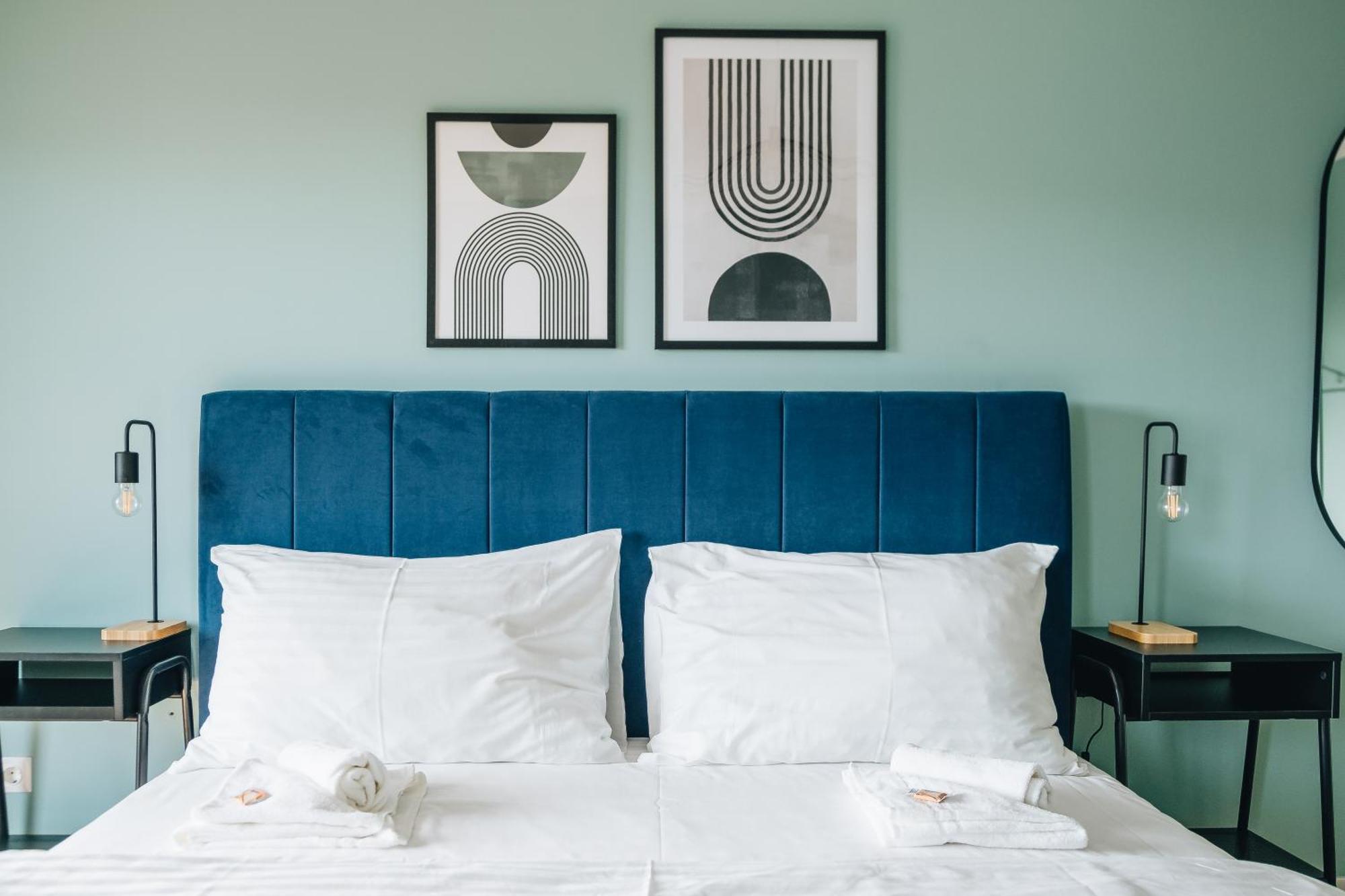 Decorous Cozy City View Suite Виена Екстериор снимка