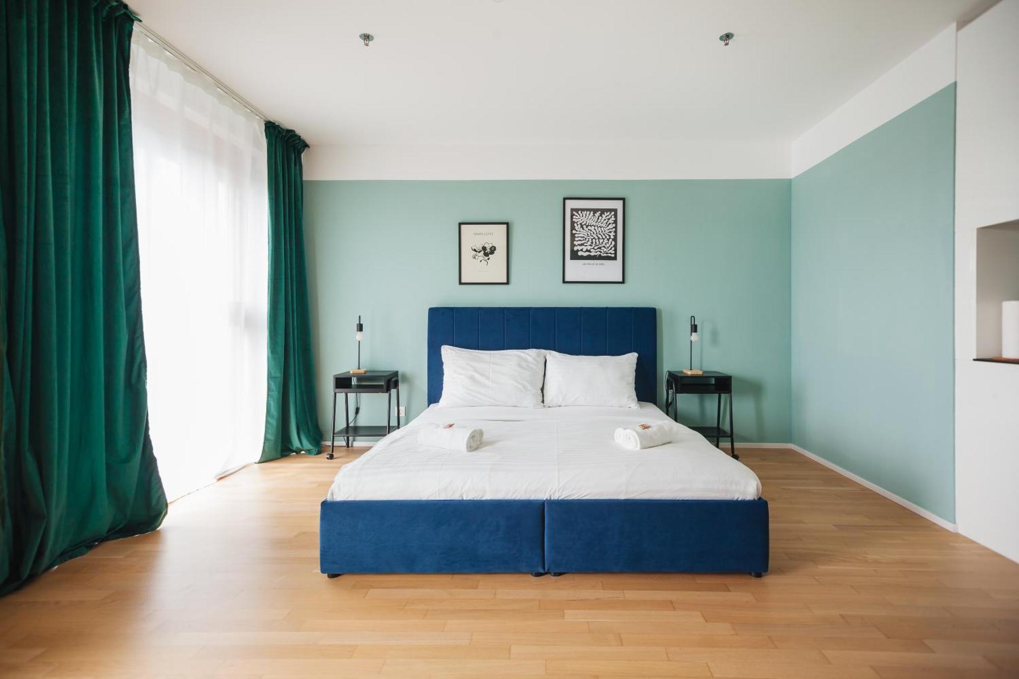 Decorous Cozy City View Suite Виена Екстериор снимка