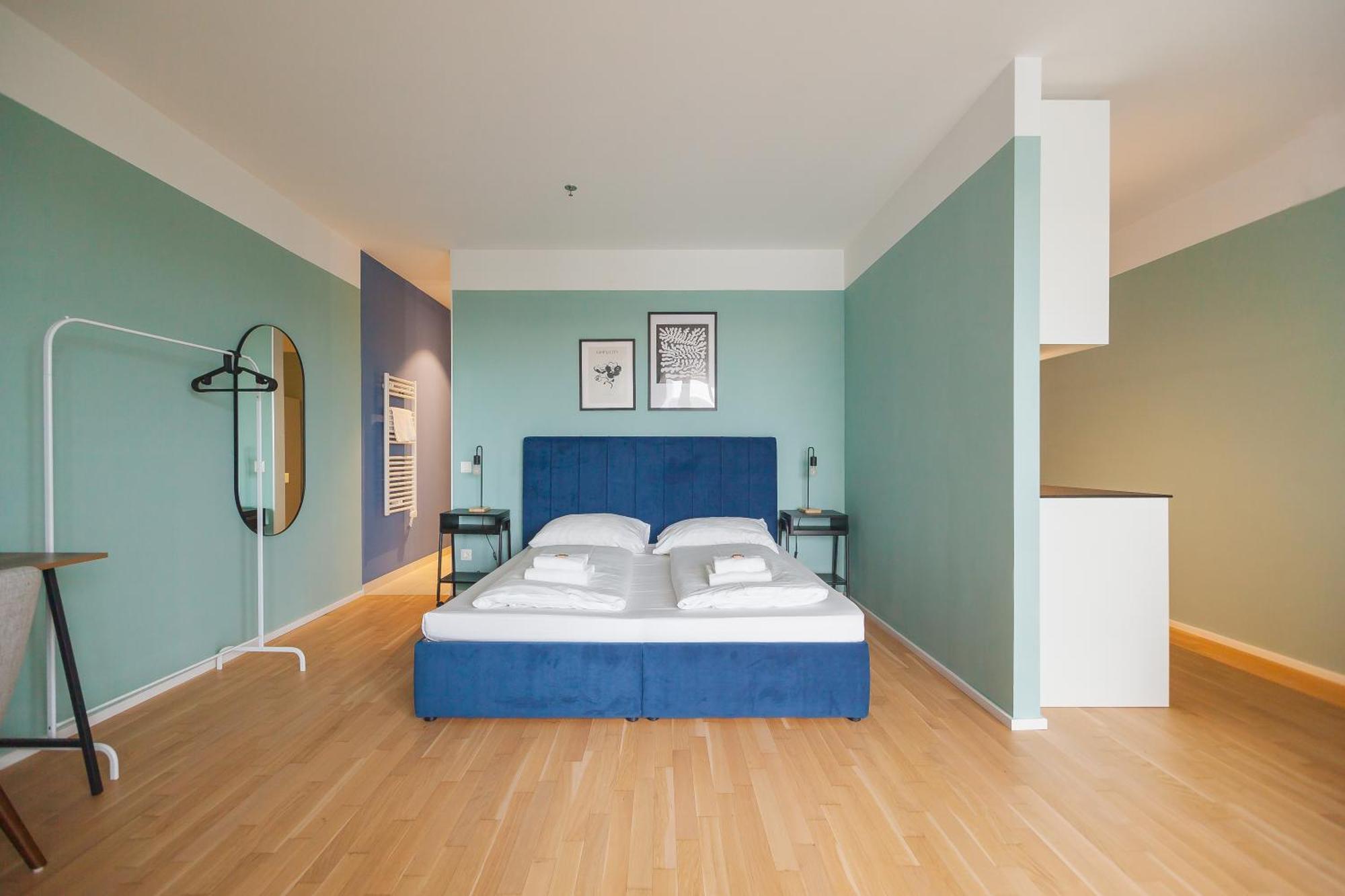 Decorous Cozy City View Suite Виена Екстериор снимка