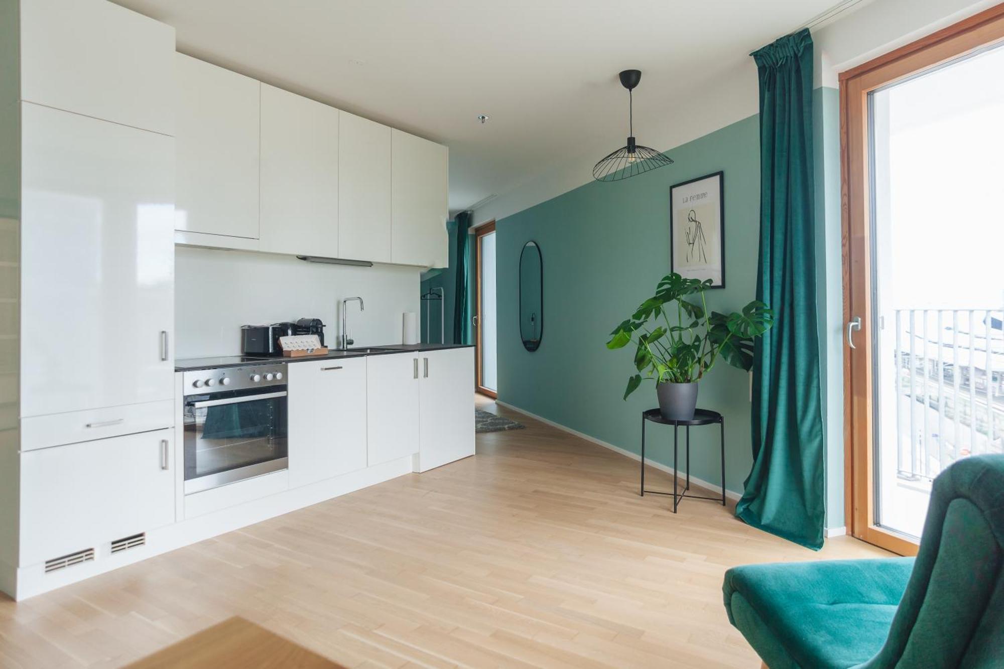Decorous Cozy City View Suite Виена Екстериор снимка
