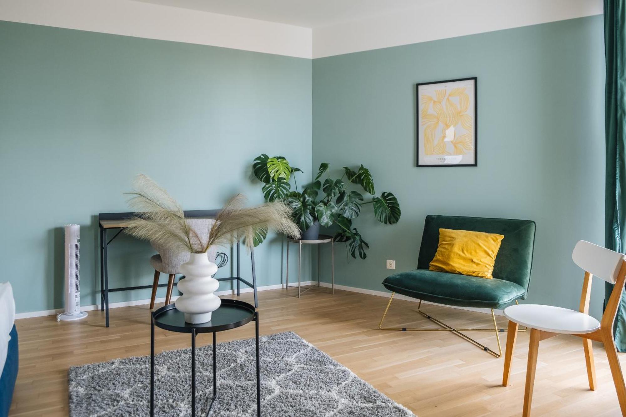 Decorous Cozy City View Suite Виена Екстериор снимка